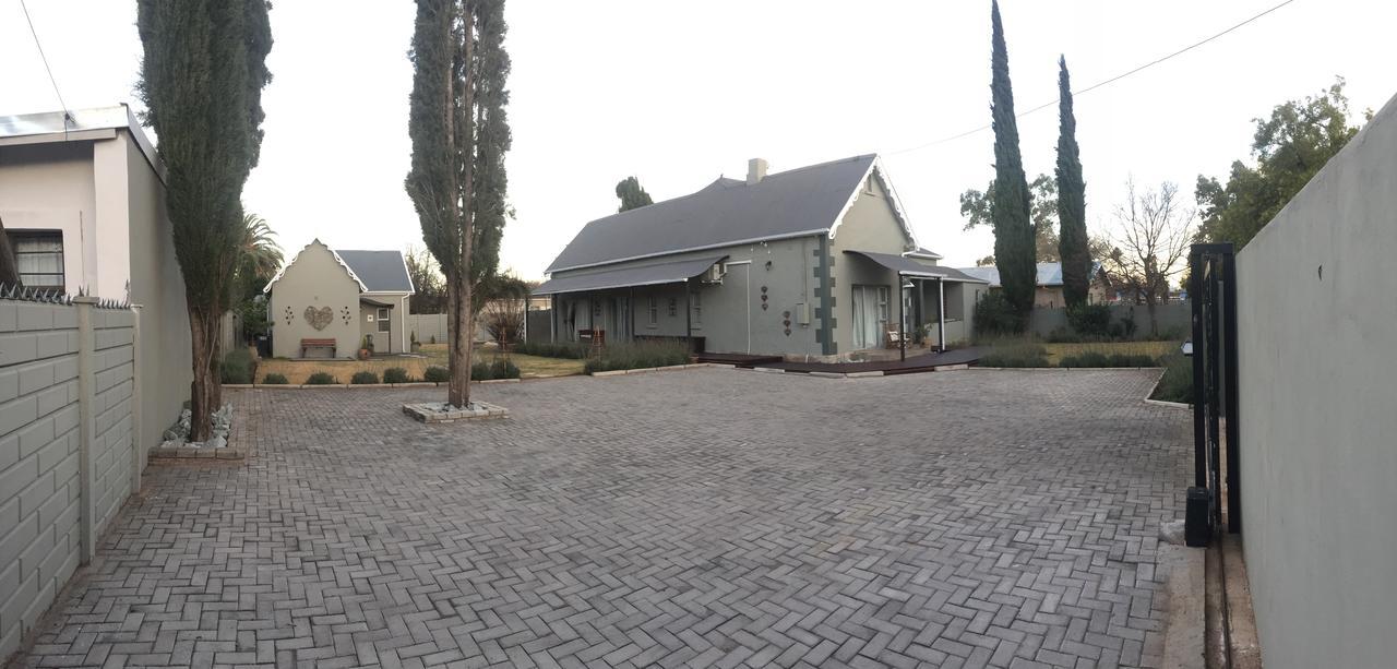 Tranquil House B&B @ 1 College Ave Queenstown Exteriör bild